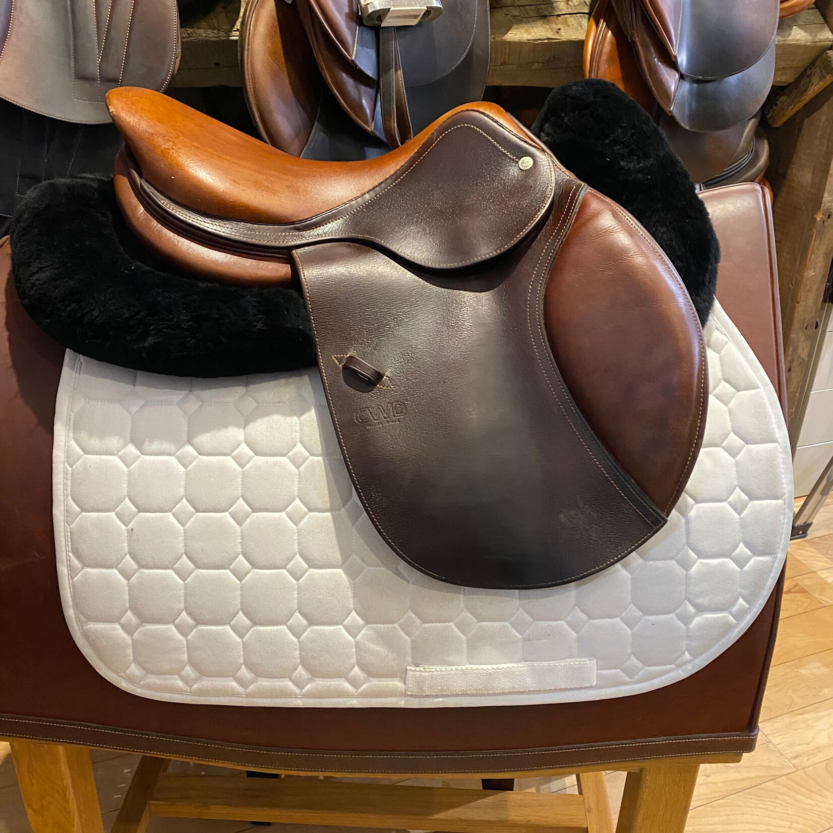 CWD #07 1787 Consigned CWD SE01 Saddle 17" TC Seat (Flat) 2L Flap, PA (less fill) RT (cut back at shoulders)