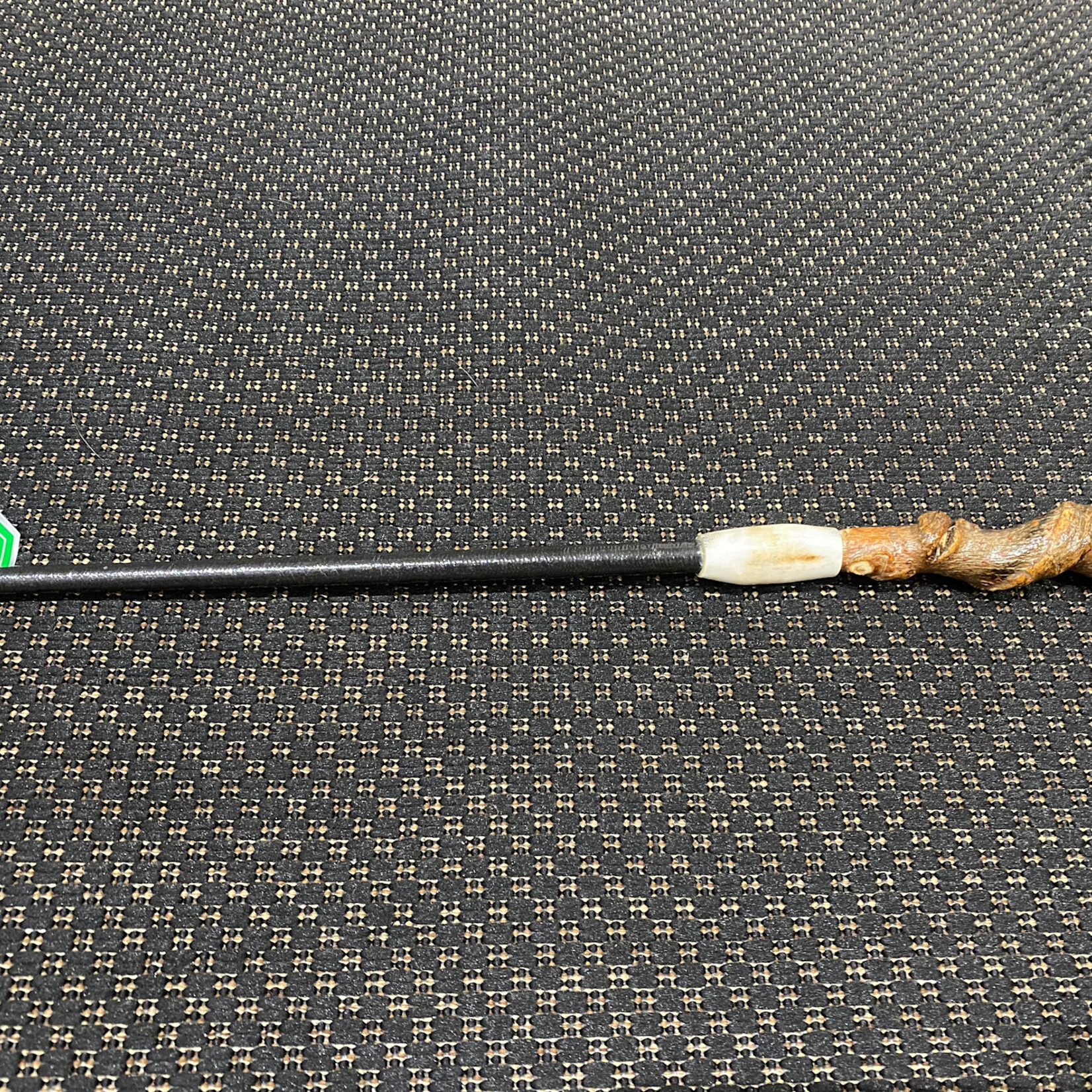 Fleck Hunt Whip, Nylon Laquered, Twisted Holly Handle, Staghorn Button