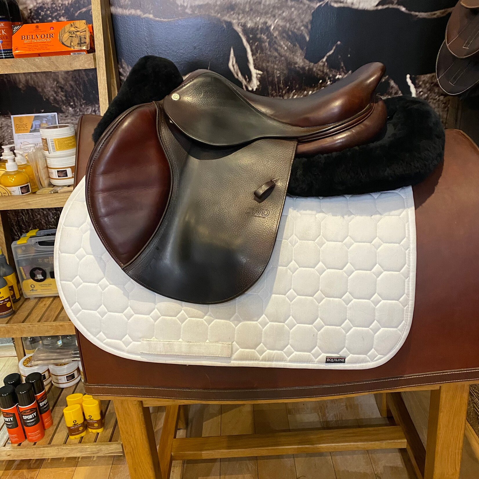 CWD #17 53802 Consigned CWD SE02 Saddle 17" Grained TR Seat (Flat) 2C Flap, PA (less fill) ST,  includes CWD cover