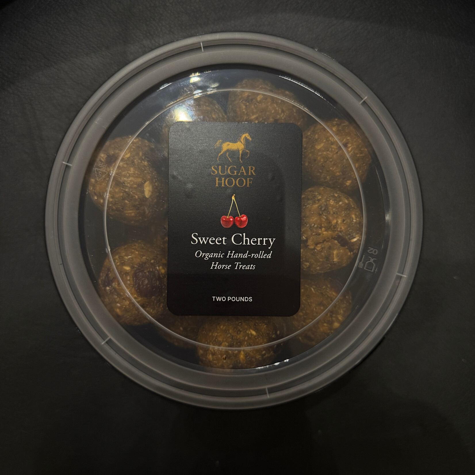 SUGAR HOOF Sugar Hoof Handmade Whole Ingredient Horse Treats in Refillable Container, 2lb