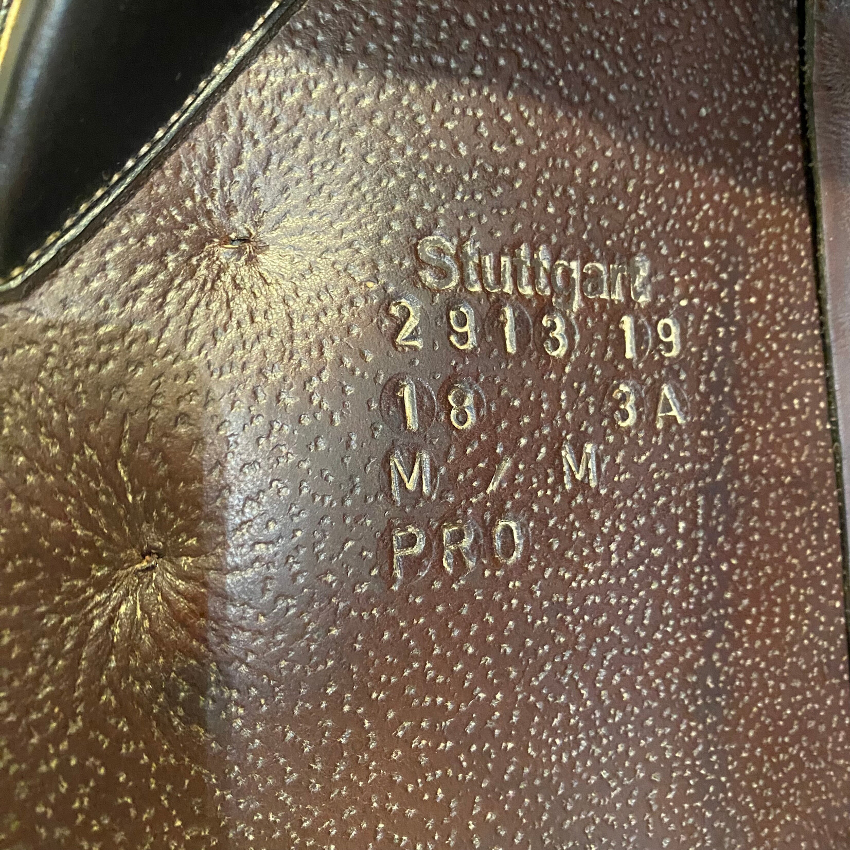 Voltaire #2913 19 Consigned Voltaire Stuggart Jumping Saddle, Full Buffalo Leather 18", 3A flap, PRO Panels, STD, comes with Voltaire Cover