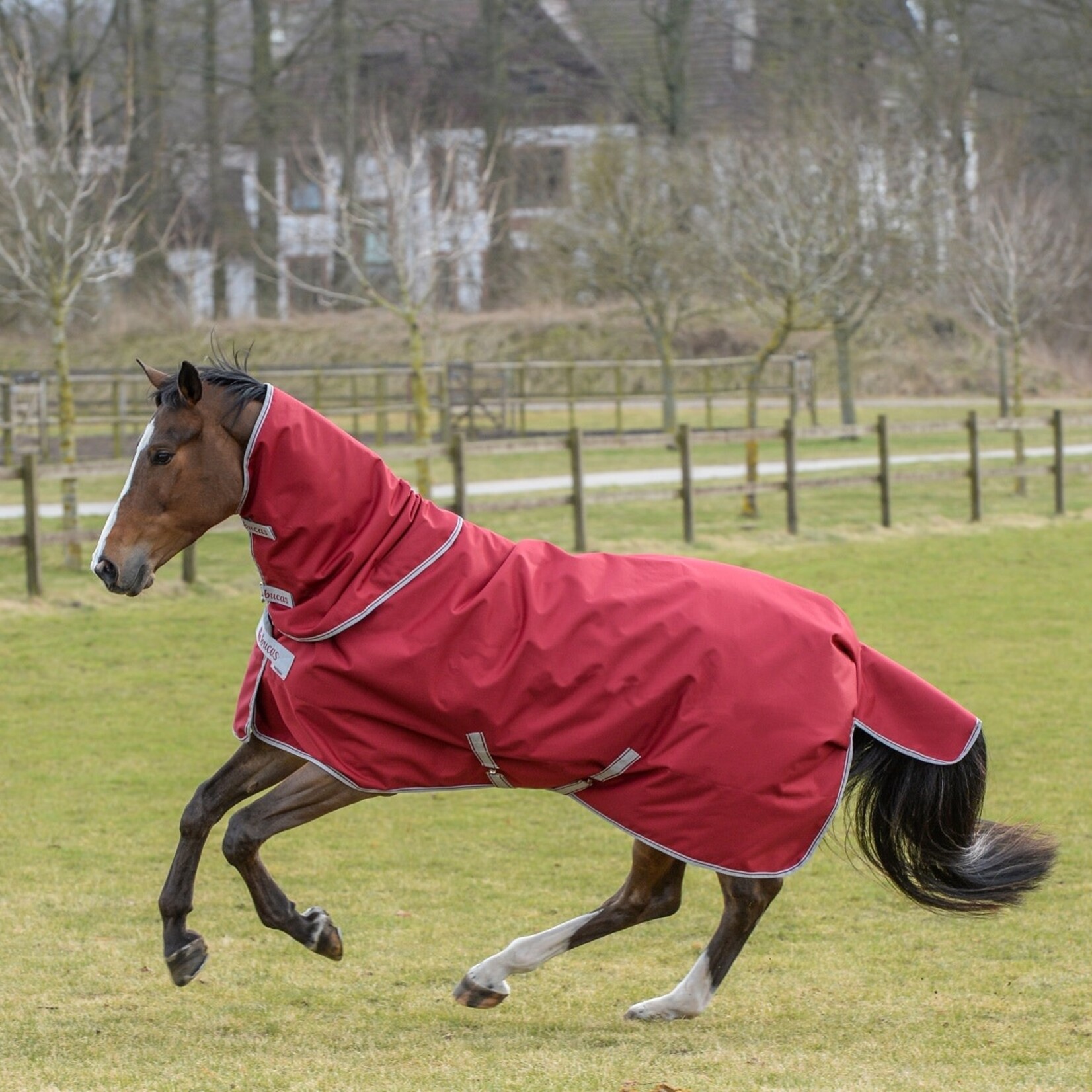 Bucas 92-1021 Bucas Irish T/O Extra Classic 300g Climate regulating, made with 1200D ripstop nylon