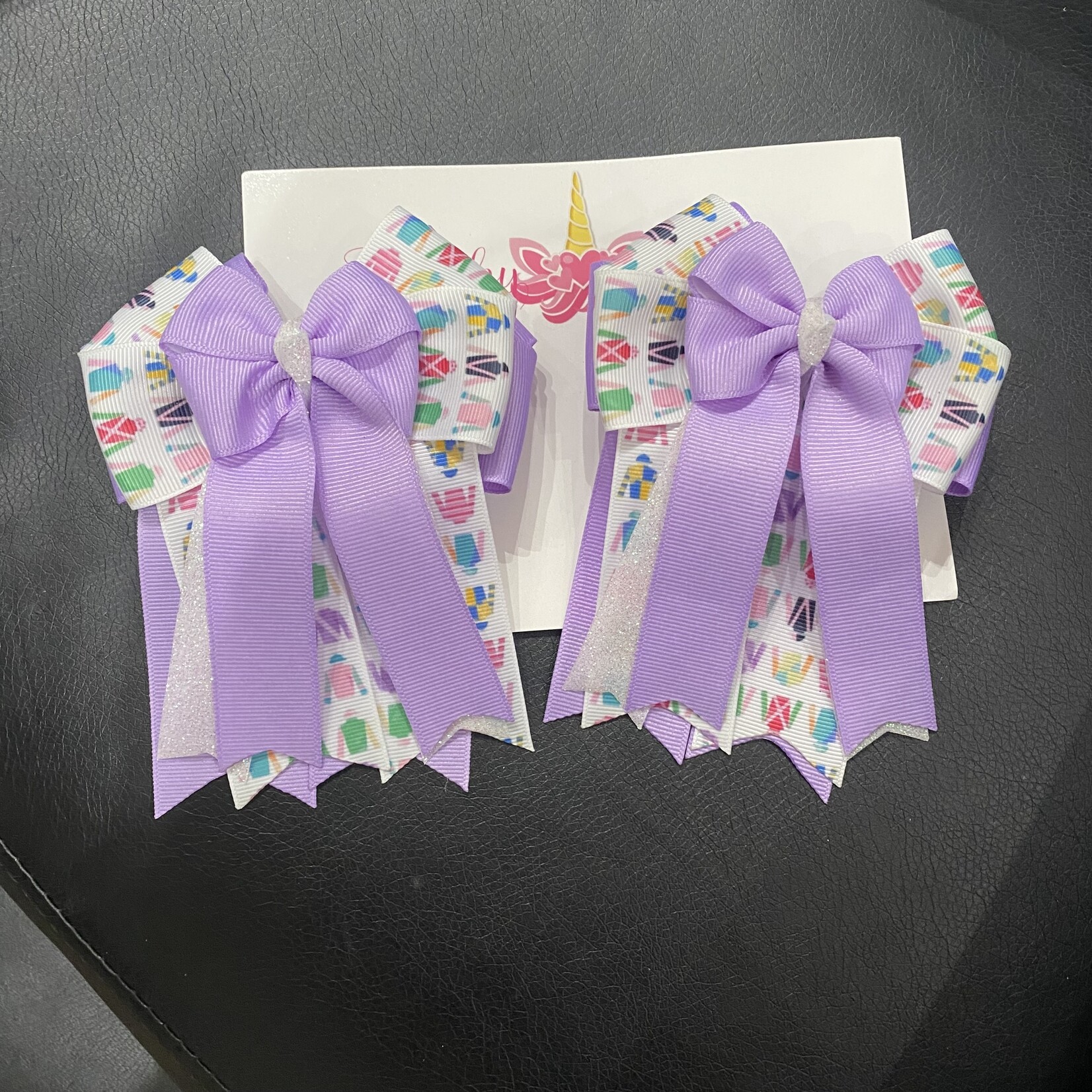 Fabby Fab Fabby Fab Show Bows