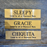 Traditional Stall Plate