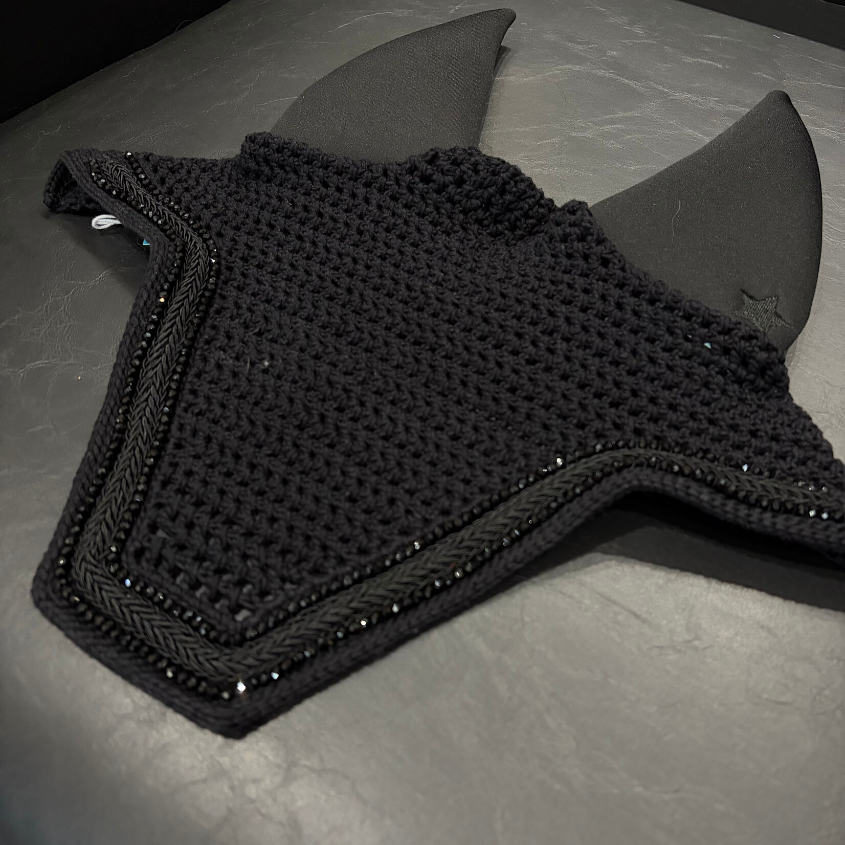 Equstar Custom Bonnet - Soundproof Ears, Square Shape, Blk Base, 1R Sm Jet Black Crystal, 1R Fancy Blk Braid, 1R Sm Jet Black Crystal, 1R Blk Thread, Blk Star