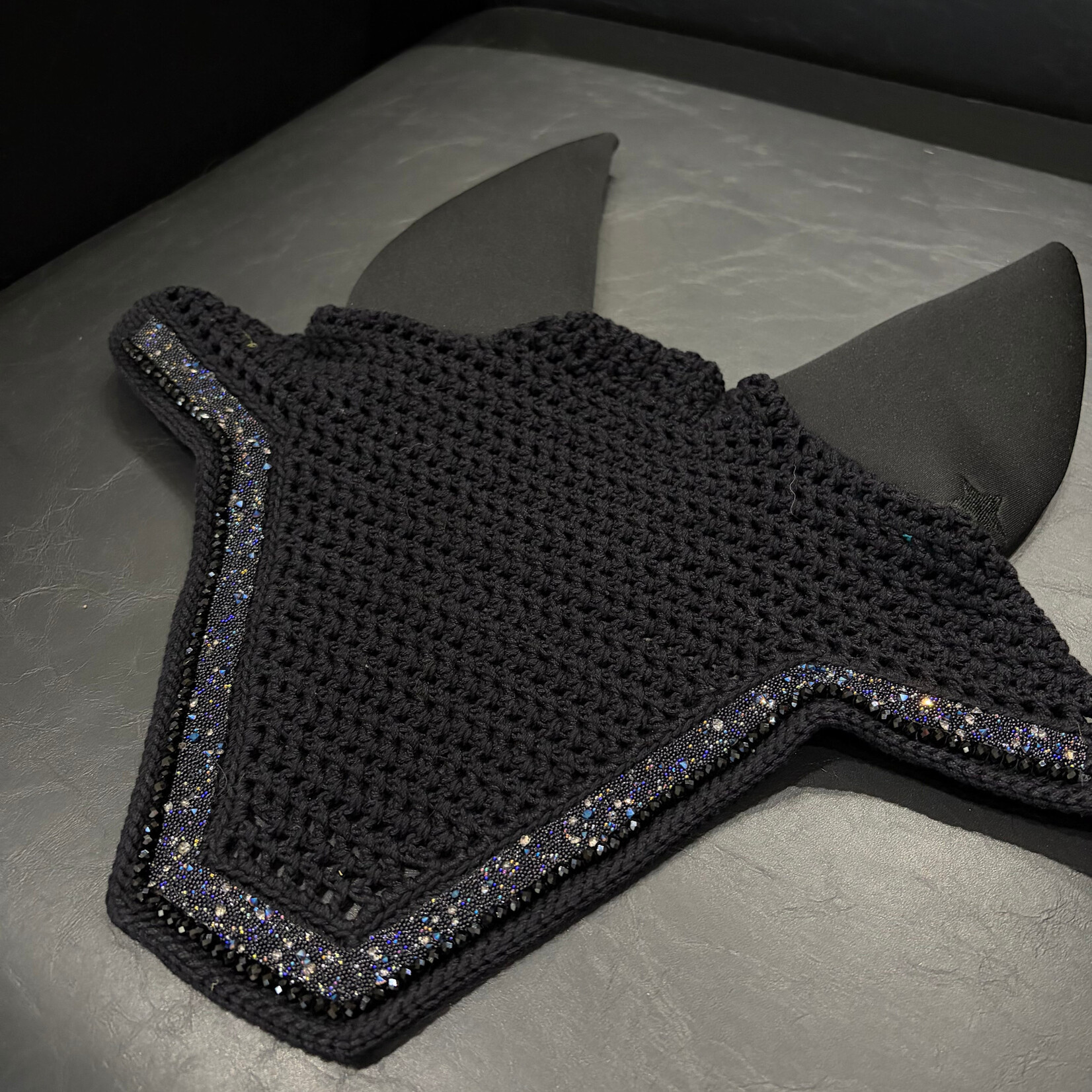 Equstar Custom Bonnet - Soundproof Ears, Square Shape, Blk Base, 1R Royal Black Stingray, 1R Sm Jet Black Crystal, 1R Sm Silver Crystal, 1R Blk Thread, Blk Star