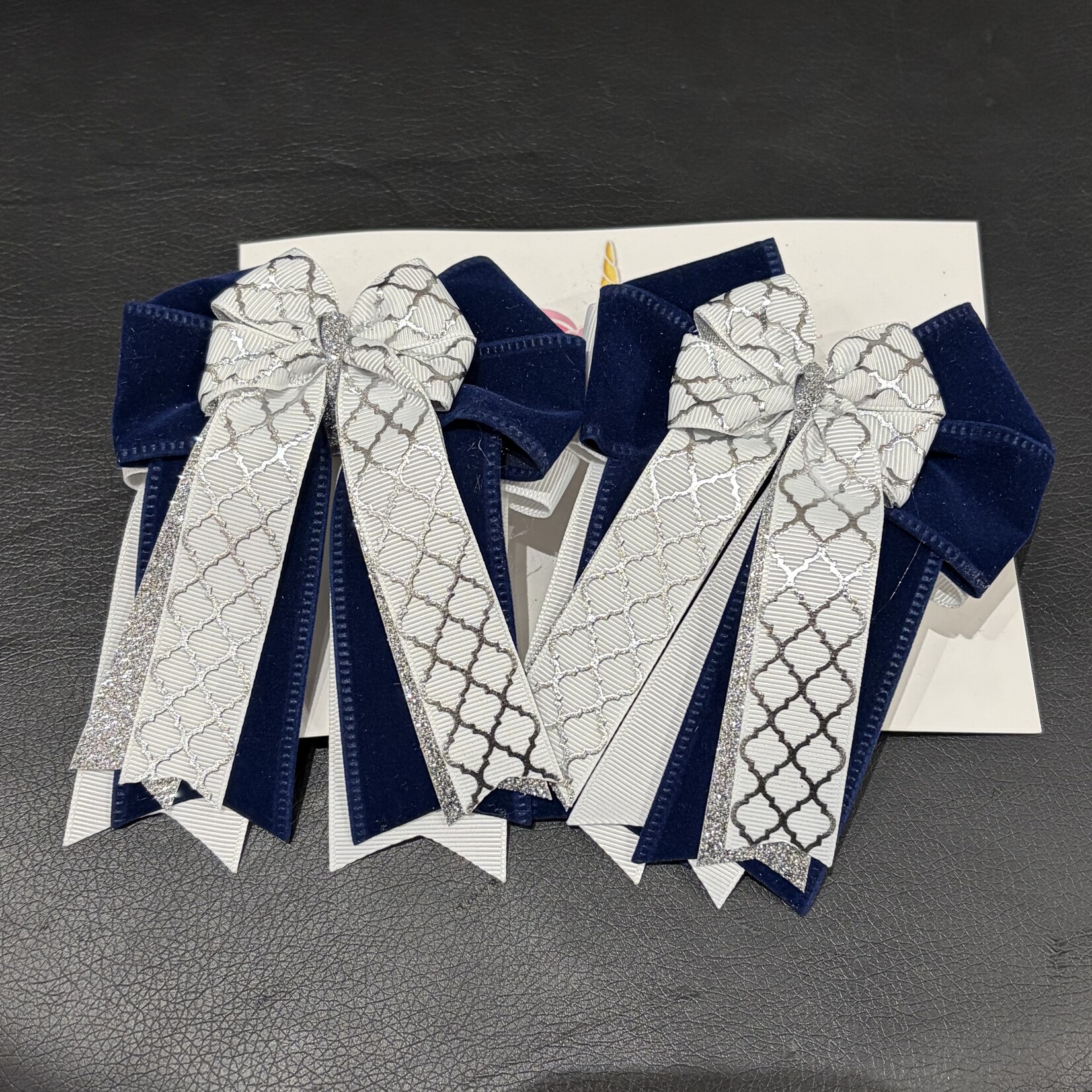 Fabby Fab Fabby Fab Show Bows