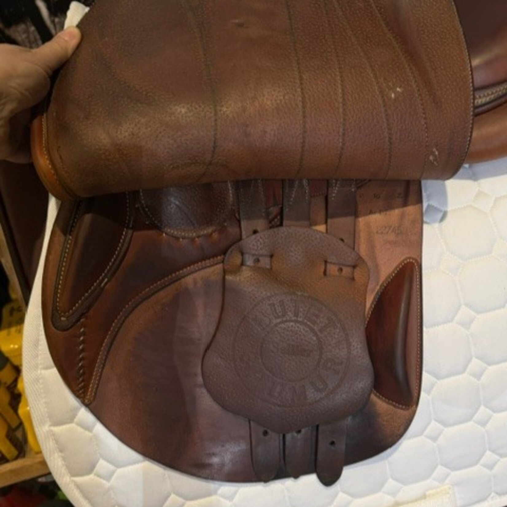 Butet #22 22745 Demo Butet Premium Jumping Saddle, 16" P Flat seat, 1.5 flap, WIDE Tree, A+DF panel, Standard Frotn & Rear Blocks, Gold, calfskin padded flap and seat