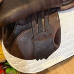 Butet #22 22213 Demo Butet Premium Jumping Saddle, 17" M Deep, Comfort seat, 2 flap, WIDE Tree, ESPDTE-A Integrated panel, Standard Front & Rear Blocks, Cachou, calfskin padded flap and seat, includes Butet cover