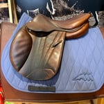 Butet #15 362 Consigned Butet Jumping Saddle,  Integrated Premium, 16" P (Flat Seat), 1 Flap, STD TREE, BDFG Panels, Gold, includes Butet cover