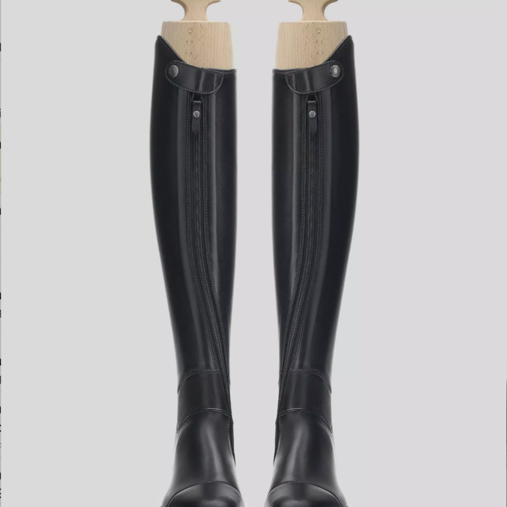 Vogel Vogel Prince Black Dress Boots w/ Front Zipper and Fitted Lower Ankle & Rounded Toe Shape