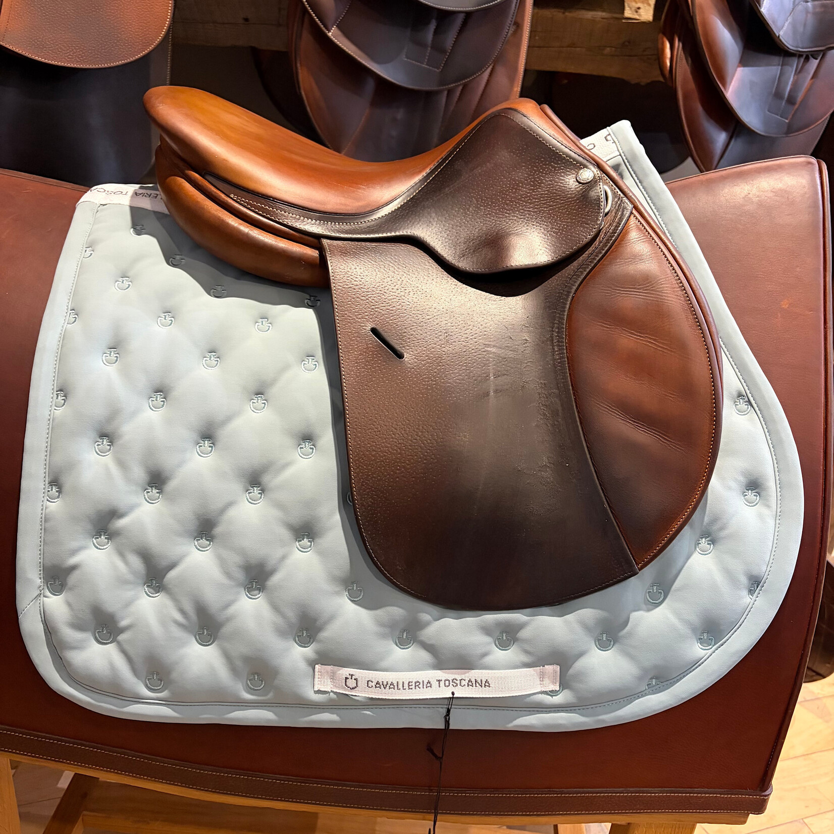 Butet #13 1205 Consigned Baby Butet Jumping Saddle Grained, 14.5” Seat, BB2, 0 Flap, A Panel, Gold, STD tree