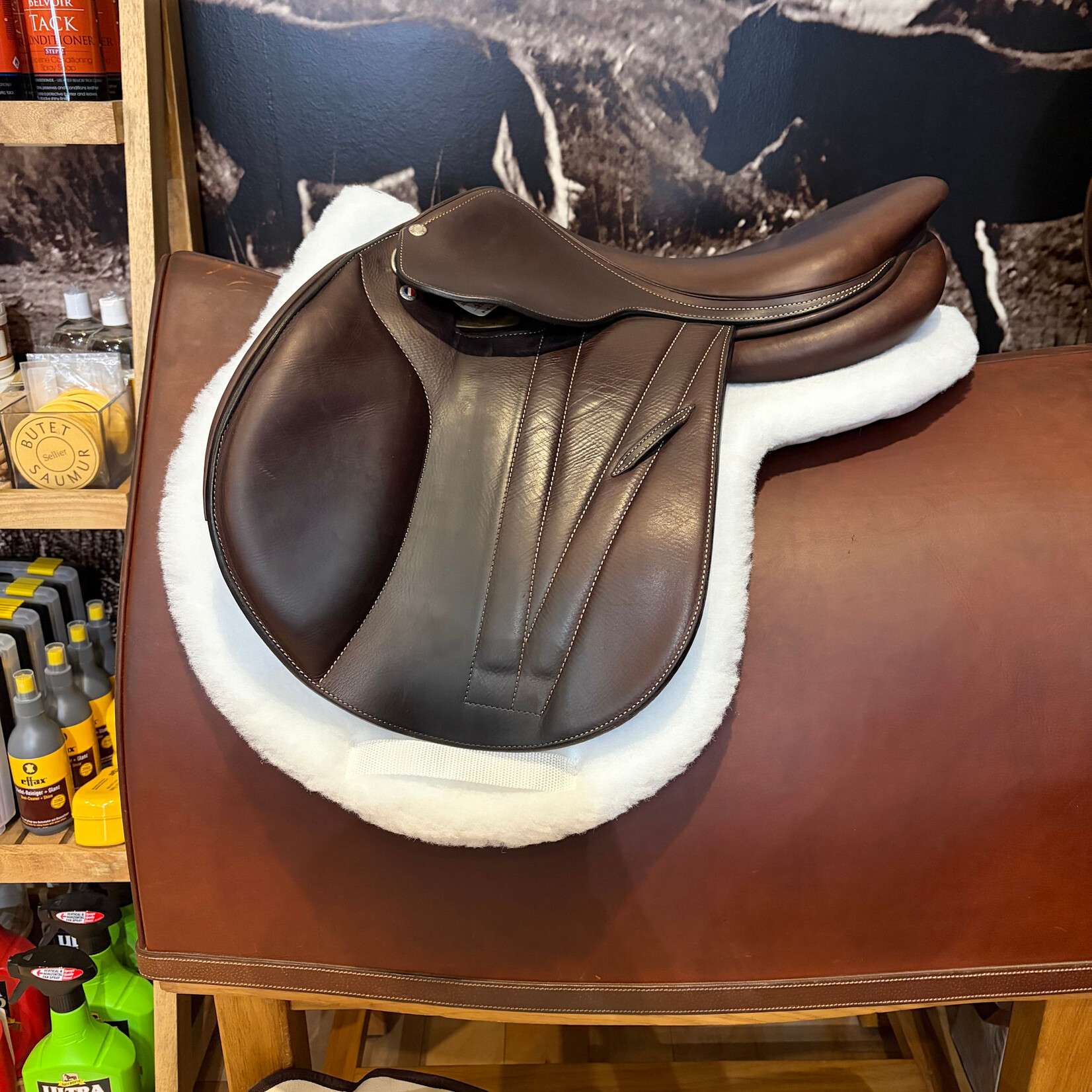 26-09196-SPECIAL Toklat Medallion SuperQuilt Saddle Pad with Built-In Half Pad, High Profile, Close Contact