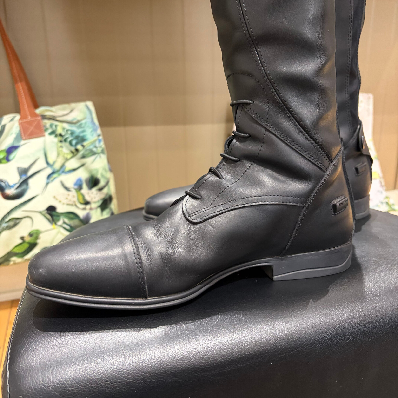 Parlanti CONSIGNED Parlanti Miami PRO Field Tall Boots. Handcrafted from premium italian calfskin leather, with Buffalo Inner Leg for longevity. Pristine condition, only worn a few times. - Black 41 XLH