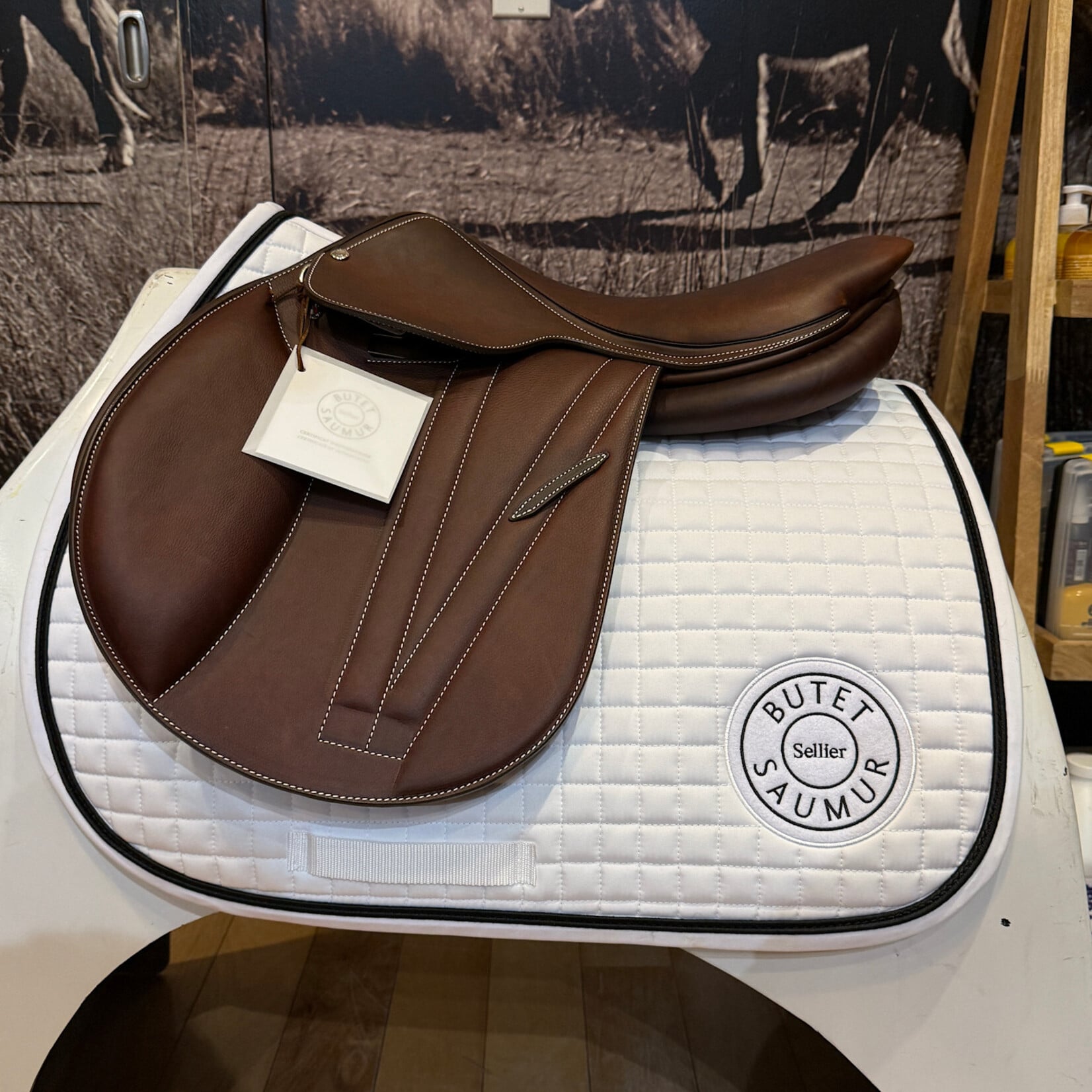 Butet #26 31739 New 17.5" Butet Jumping Saddle, Non-Integrated Premium, P (flat seat), MOU Memory Foam Panels D+ E F A, Gold w/ White Stitching, STD Tree,  25mm Seat Width, STD Knee Blocks with Comfort Cutout, includes cover