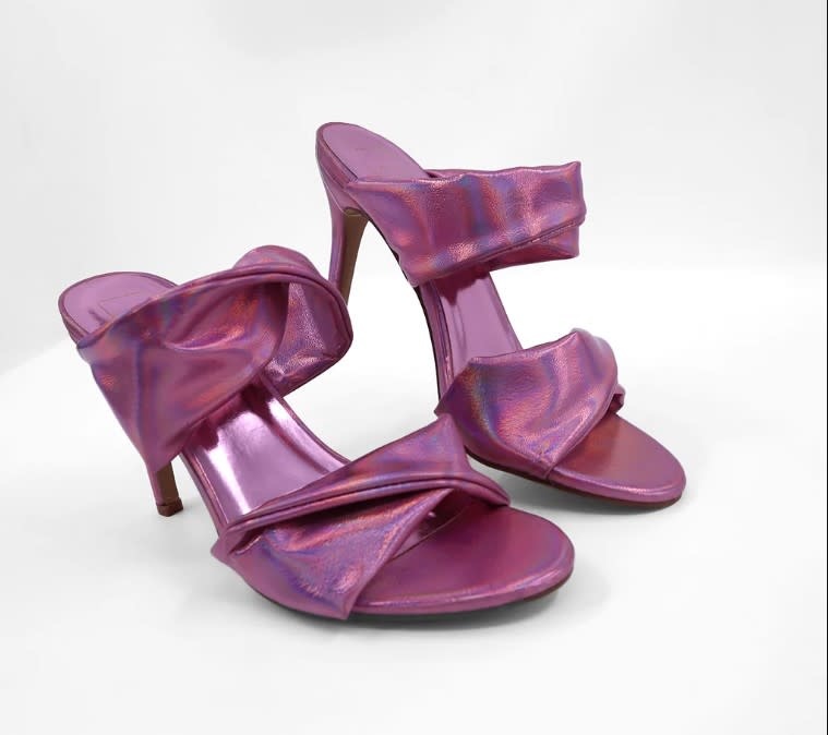 INC International Concepts Solid Metallic Pink Heels Size 7 - 69% off |  ThredUp