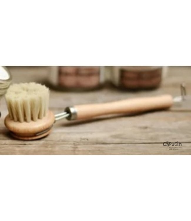 Wood dish brush