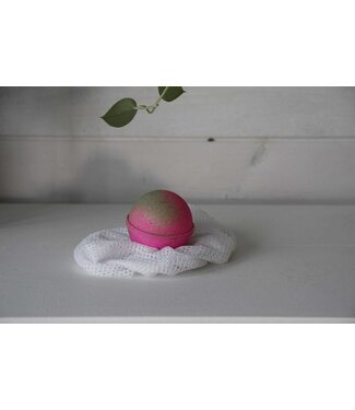 Poussiere d'etoile Bath bomb - Watermelon by Poussière d'étoile