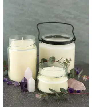 L'attrape Luciole Candle with essential oils - Balsam fir and eucalyptus - by L'Attrape Luciole - 314 ml