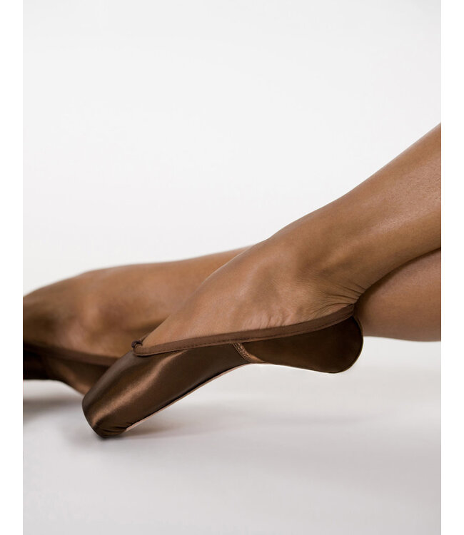 Stellar Standard Skin Tone Pointe Shoes