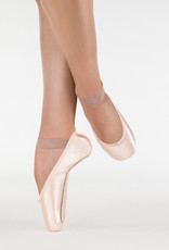 Suffolk Spotlight Pointe Shoes