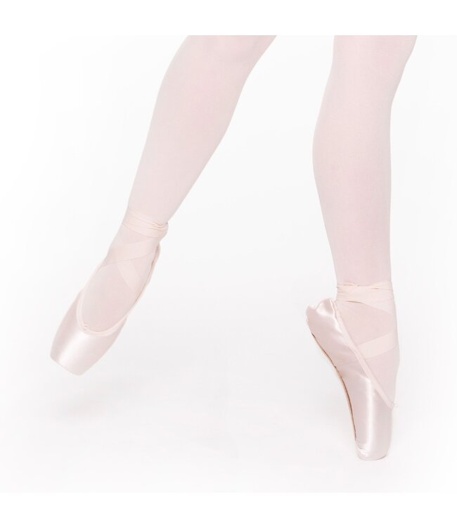 Mabe Pointe Shoes