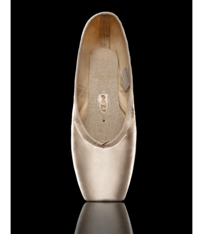 Legata Pointe Shoes (Satin Tip)