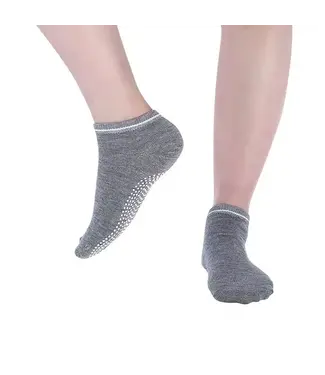 Beam & Barre Gripper Socks Gray