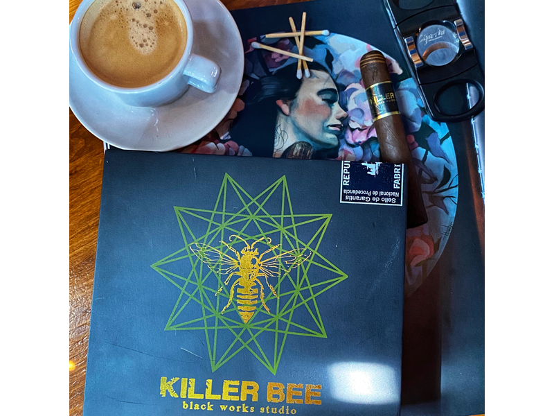Black Label Trading Co Killer Bee Petit Corona 4.5 x 48
