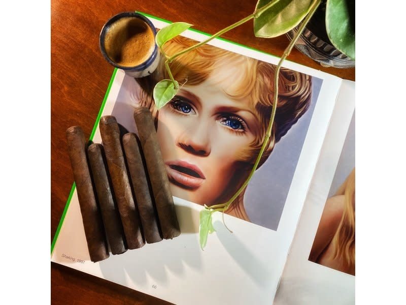 Cigar Art Cigar Art Cliff Jumper