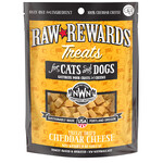 Northwest Naturals Raw Rewards Treats Freeze Dried Cheddar Cheese for Dogs & Cats