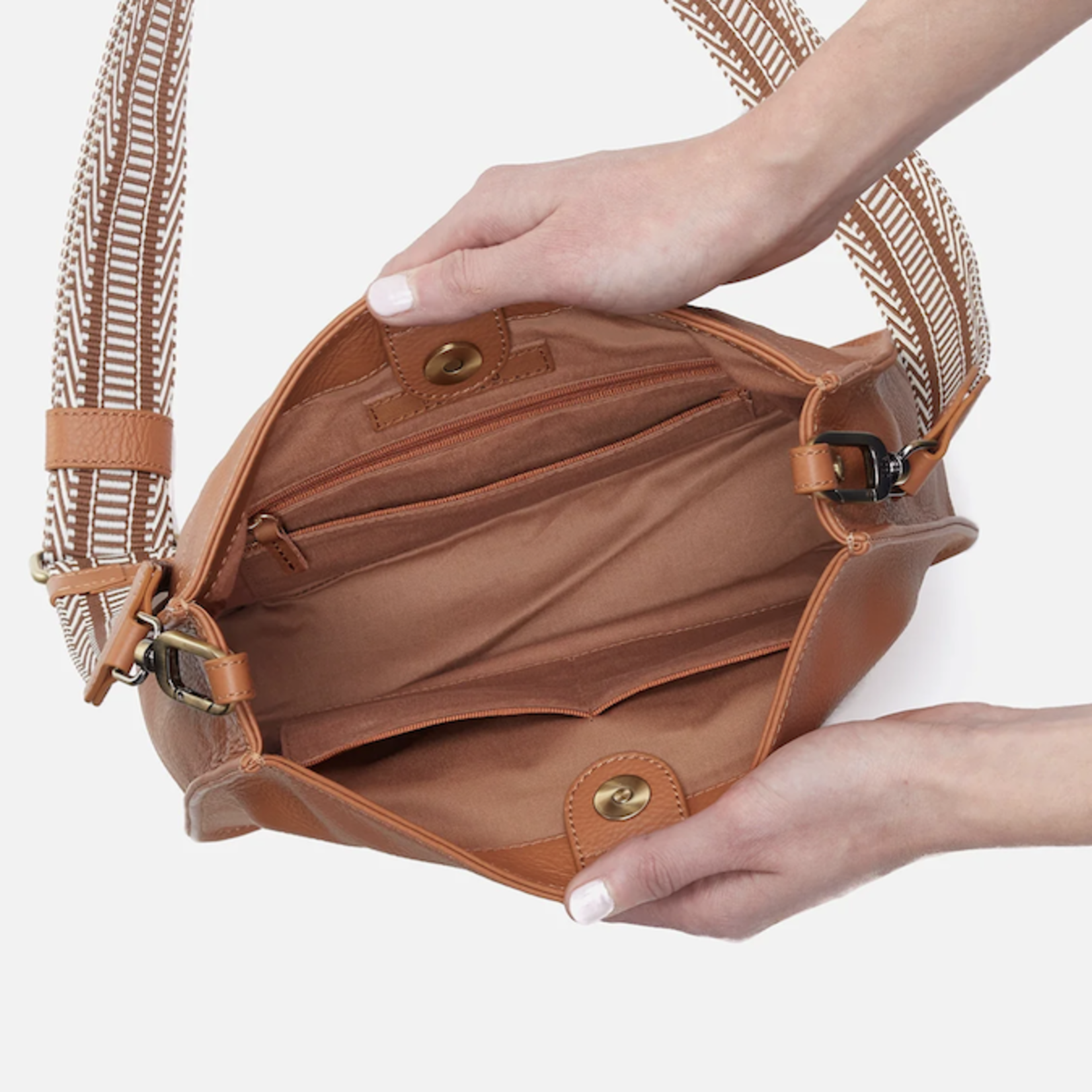 HOBO HOBO - Cass Crossbody Butterscotch Pebbled Leather