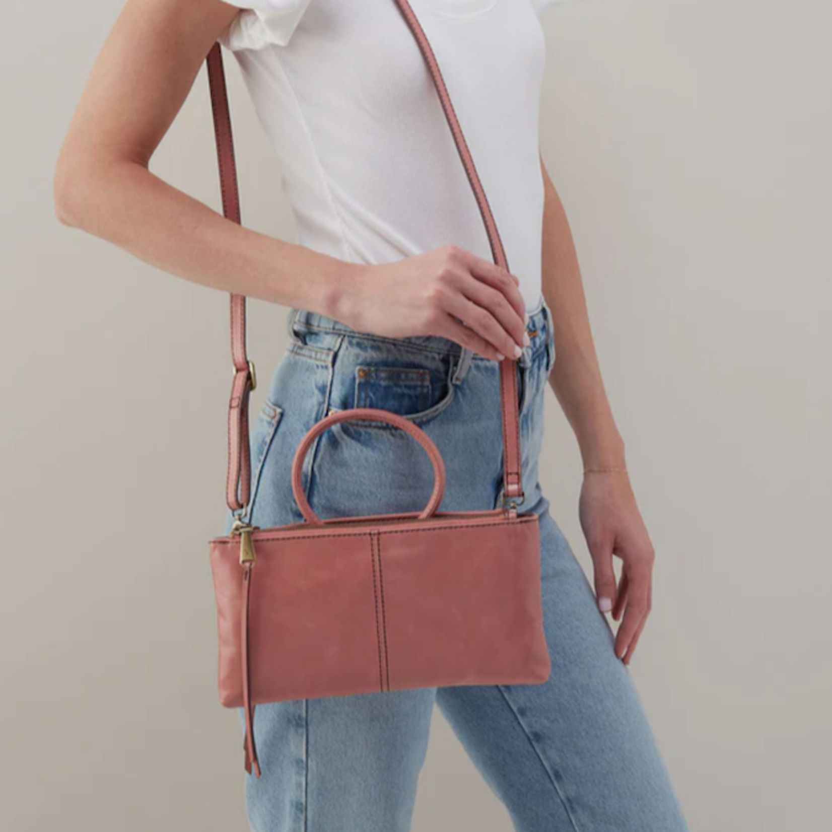 HOBO HOBO - Sable Wristlet Rose Polished Leather