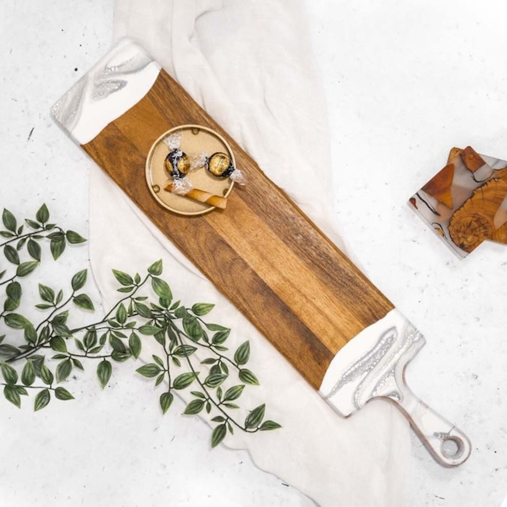Baguette Acacia Cheese Board