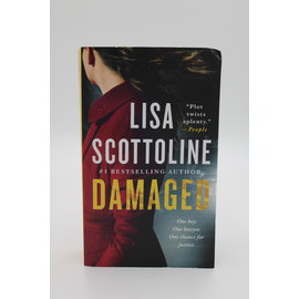 Mass Market Paperback Scottoline, Lisa: Damaged