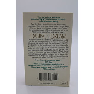 Mass Market Paperback Roberts, Nora: Daring to Dream (Dream Trilogy, #1)