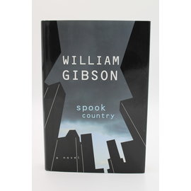 Hardcover Gibson, William: Spook Country (Blue Ant, #2)