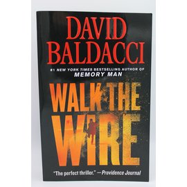 Trade Paperback Baldacci, David: Walk the Wire