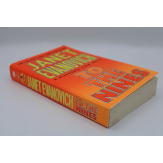 Mass Market Paperback Evanovich, Janet: To the Nines (Stephanie Plum, #9)