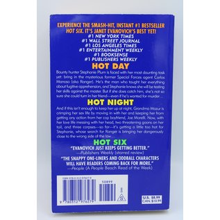 Mass Market Paperback Evanovich, Janet: Hot Six (Stephanie Plum, #6)