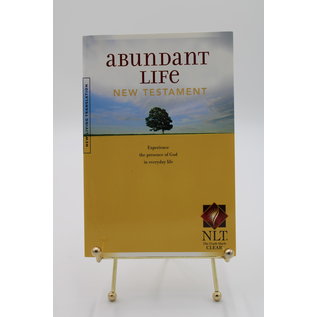 Paperback Abundant Life: New Testament