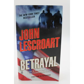 Mass Market Paperback Lescroart, John: Betrayal