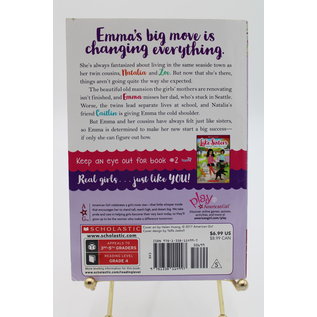 Trade Paperback Hutton, Clare: Emma Moves In (American Girl: Like Sisters #1)
