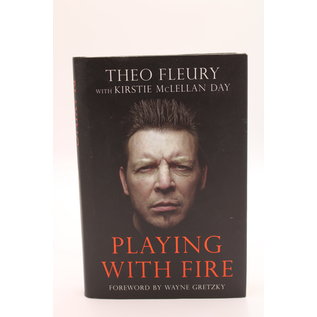 Hardcover Fleury, Theo / McLellan Day, Kirstie: Playing With Fire