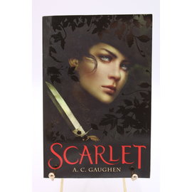 Trade Paperback Gaughen, A.C.: Scarlet (Scarlet, #1)