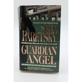 Mass Market Paperback Paretsky, Sara: Guardian Angel (V.I. Warshawski, #7)