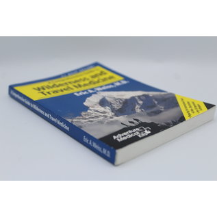 Paperback Weiss, Eric A.: A Comprehensive Guide to Wilderness & Travel Medicine