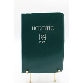 Leatherette New Revised Standard Version: Holy Bible (NRSV) Leatherette (red letter edition)