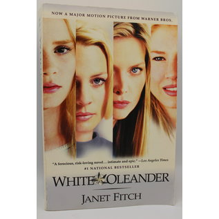Trade Paperback Fitch, Janet: White Oleander