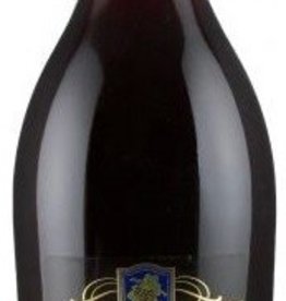 Mogen David Concord Wine 1.5L